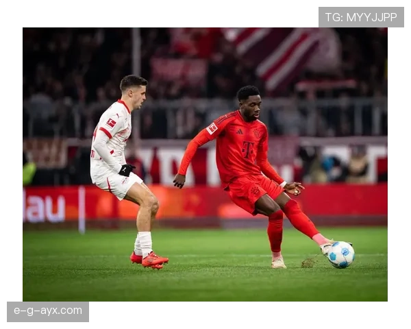 德甲红牛球迷热情助威，球队状态回升迎战强敌